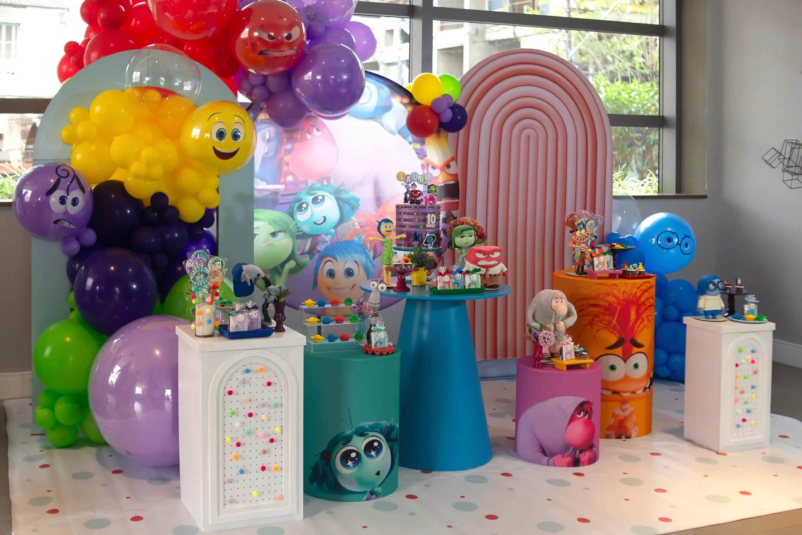 Decoração personalizada de festas infantis
